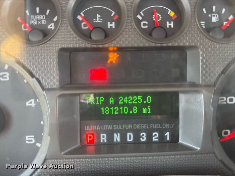 image for item EG2194 2010 Ford F550 Super Duty  utility / service truck