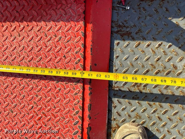 image for item EG6804 1996 Skyjack SJ7027 scissor lift