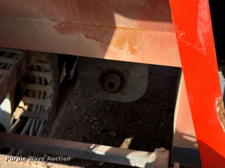 image for item EG6804 1996 Skyjack SJ7027 scissor lift