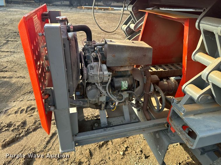 image for item EG6804 1996 Skyjack SJ7027 scissor lift