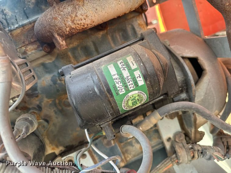 image for item EG6804 1996 Skyjack SJ7027 scissor lift