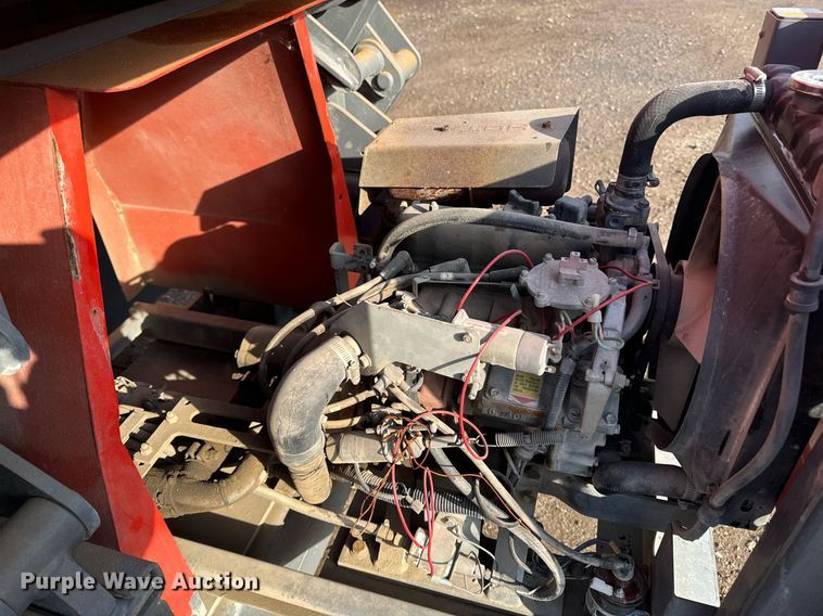 image for item EG6804 1996 Skyjack SJ7027 scissor lift