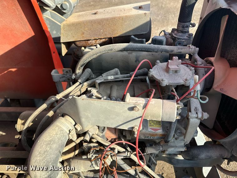 image for item EG6804 1996 Skyjack SJ7027 scissor lift