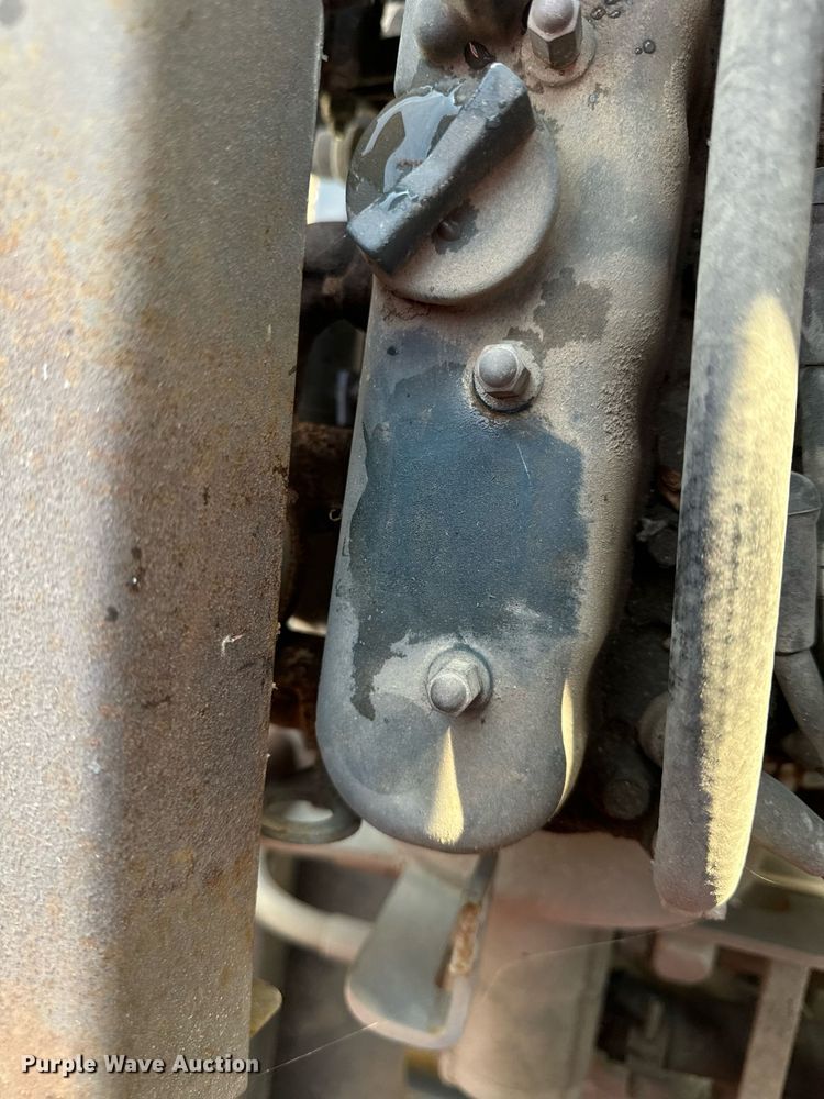 image for item EG6804 1996 Skyjack SJ7027 scissor lift