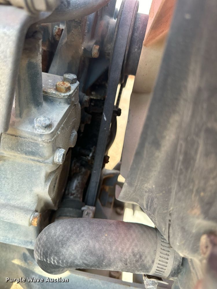 image for item EG6804 1996 Skyjack SJ7027 scissor lift