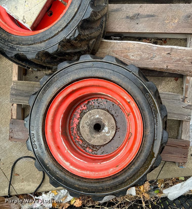 image for item EG6805 Skyjack SJ6826 scissor lift