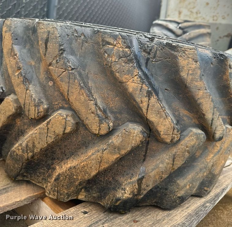 image for item EG6805 Skyjack SJ6826 scissor lift