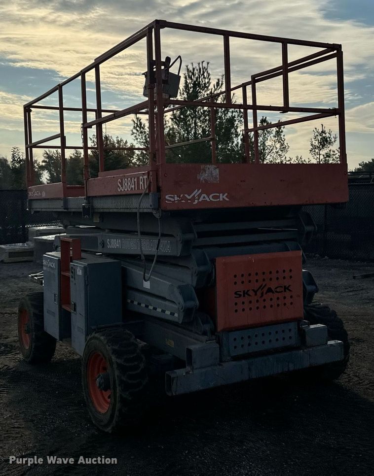 image for item EG6806 Skyjack SJ8841-RT scissor lift