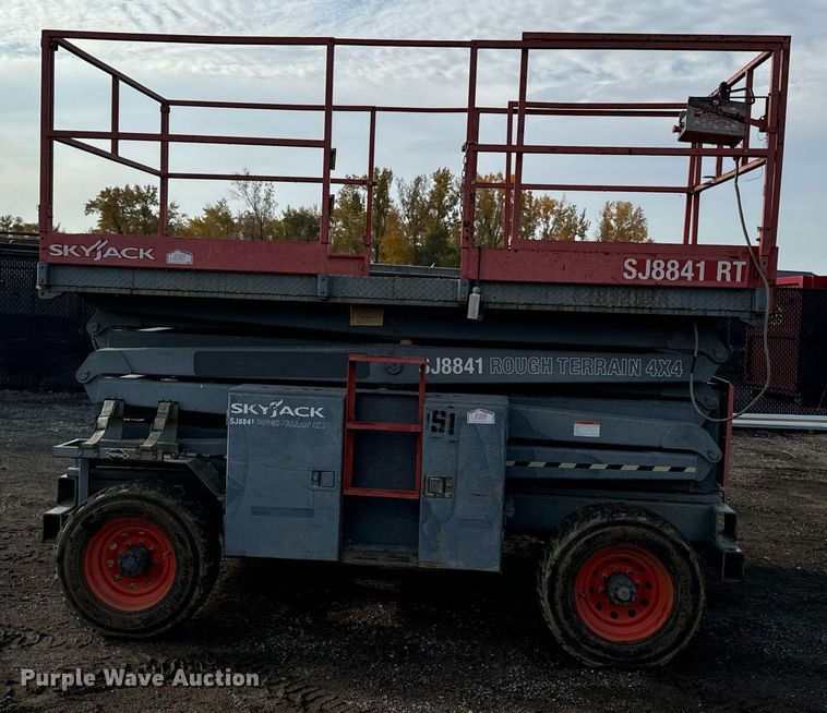 image for item EG6806 Skyjack SJ8841-RT scissor lift