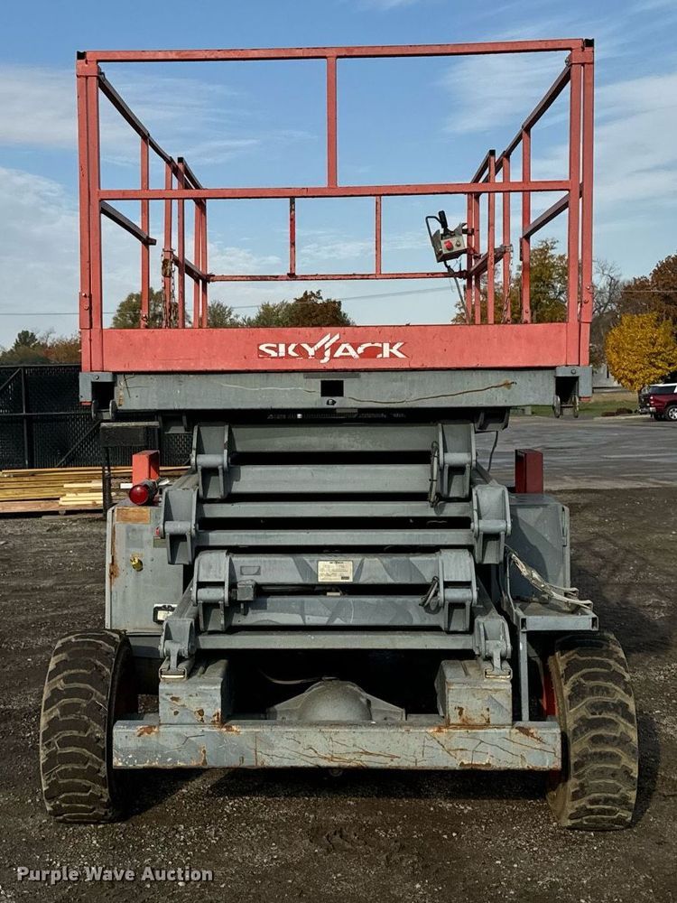 image for item EG6806 Skyjack SJ8841-RT scissor lift