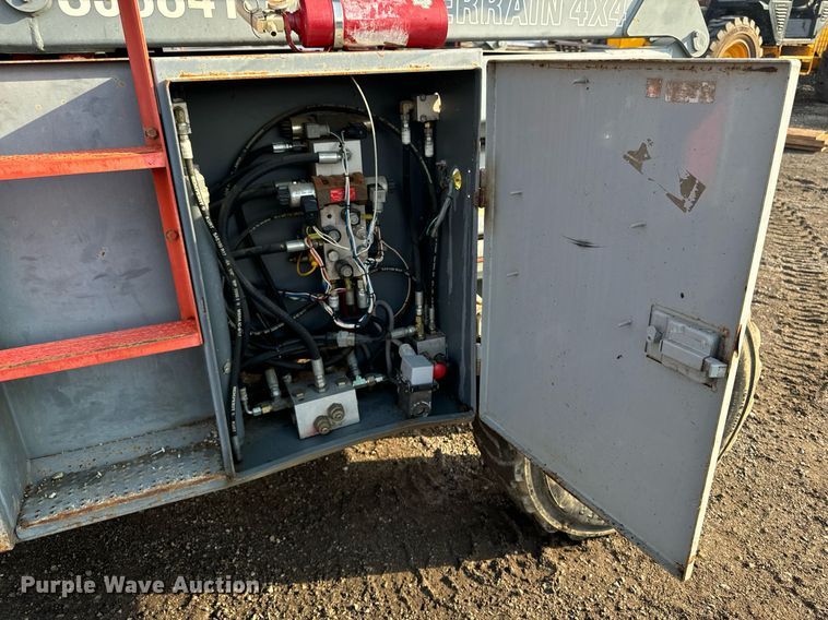 image for item EG6806 Skyjack SJ8841-RT scissor lift