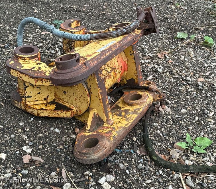 image for item EG6865 Caterpillar excavator bucket swivel