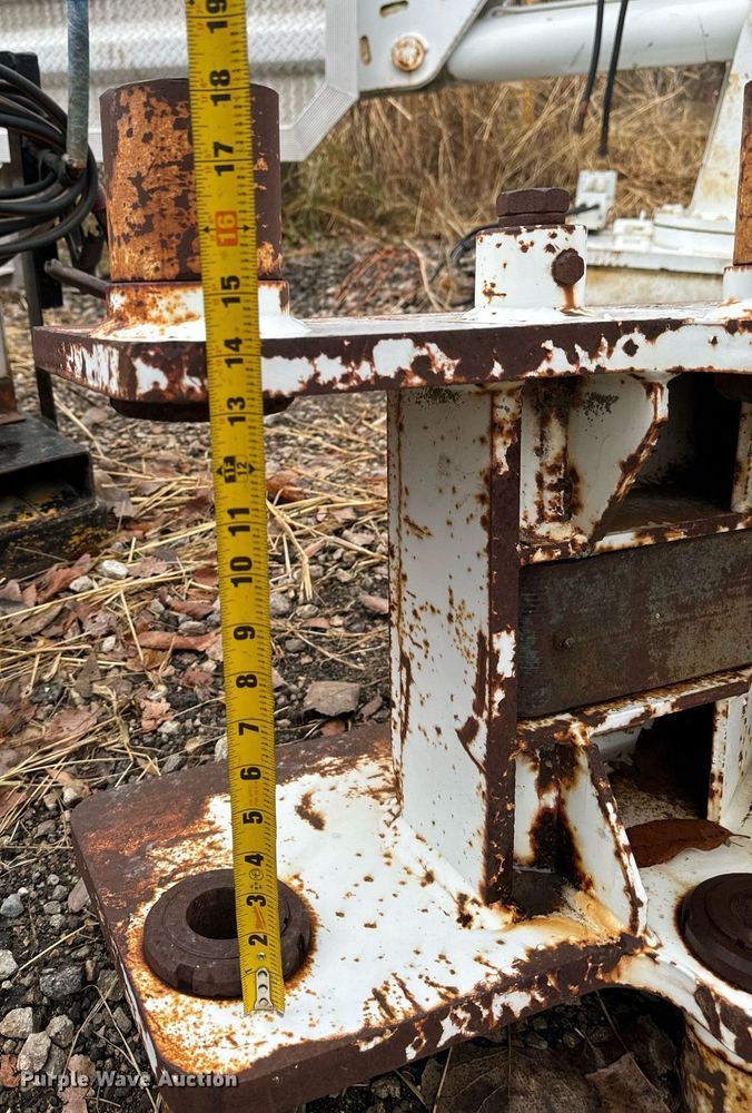 image for item EG6866 Gomaco CB400-155 Lindsey breaker attachment