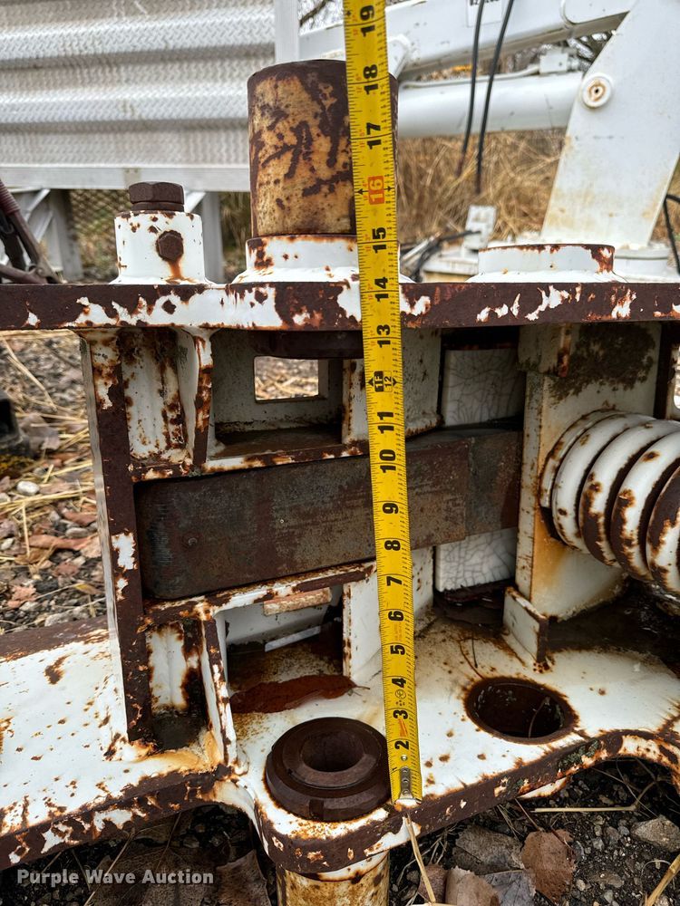 image for item EG6866 Gomaco CB400-155 Lindsey breaker attachment