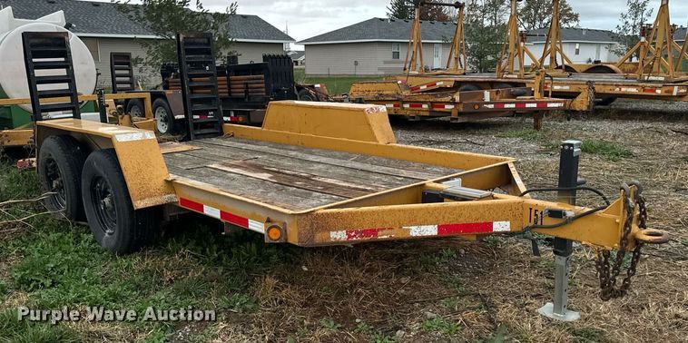 image for item EG6877 2000 Redi-Haul FSL12 equipment trailer
