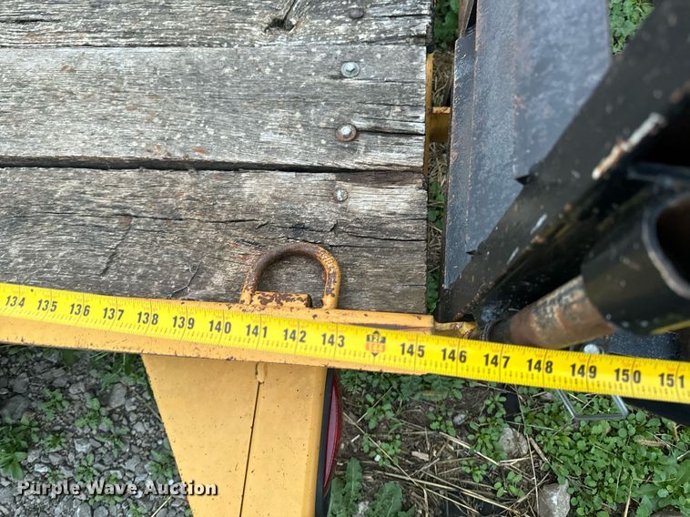 image for item EG6877 2000 Redi-Haul FSL12 equipment trailer