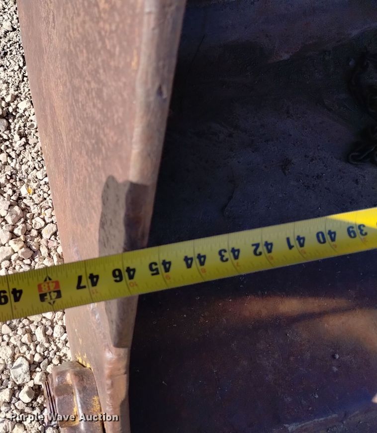 image for item EG9953 Caterpillar bucket