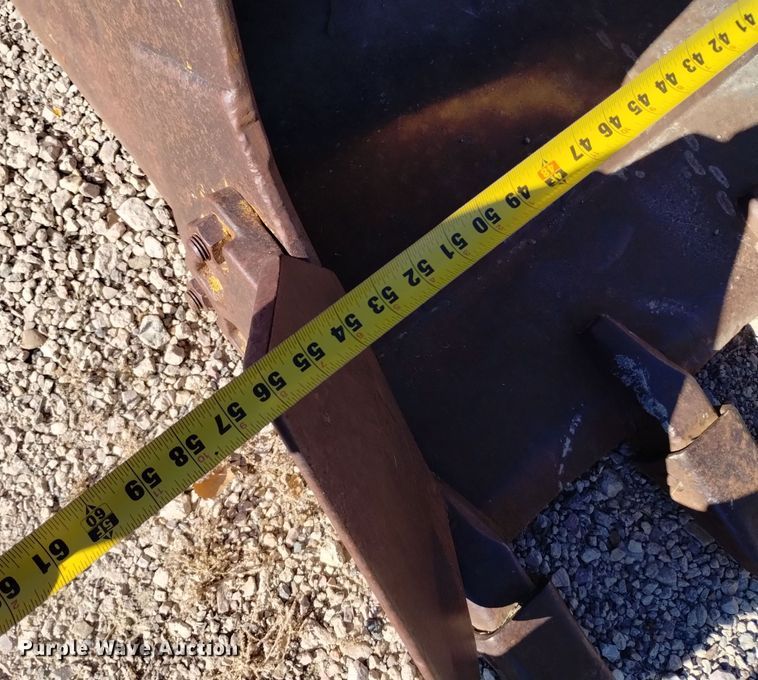 image for item EG9953 Caterpillar bucket