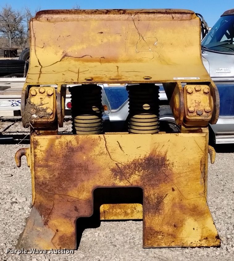 image for item EG9954 Caterpillar push block