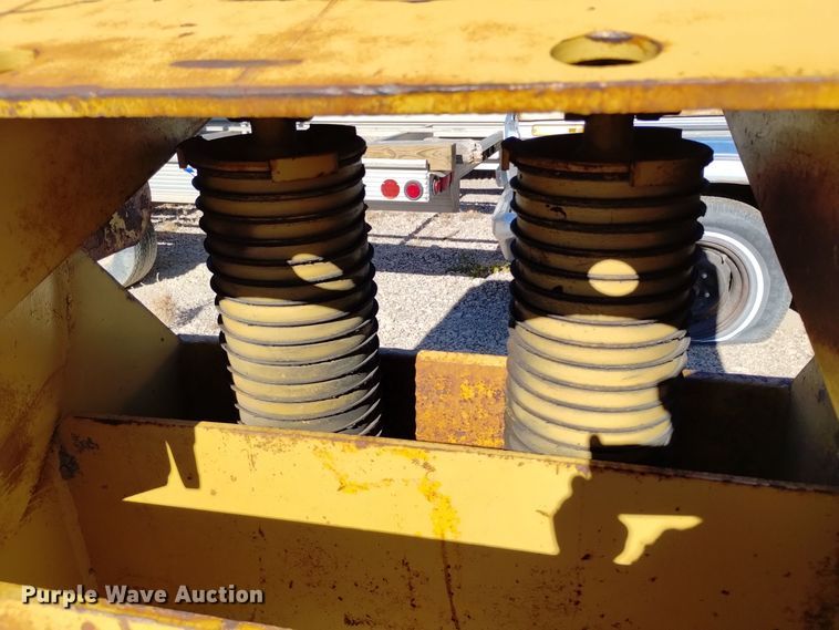 image for item EG9954 Caterpillar push block