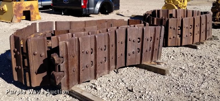 image for item EG9956 Dozer tracks