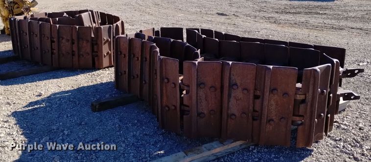 image for item EG9956 Dozer tracks