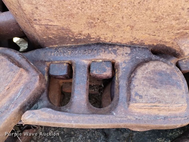 image for item EG9956 Dozer tracks