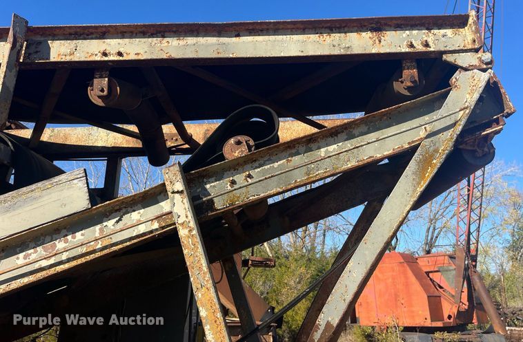 image for item EH2915 Surge bin