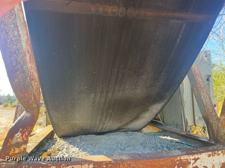 image for item EH2915 Surge bin