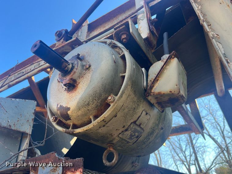 image for item EH2915 Surge bin