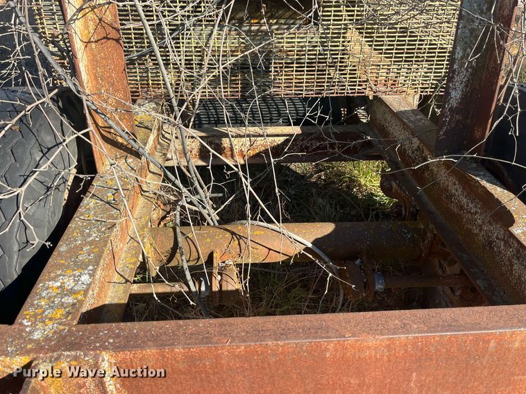 image for item EH2915 Surge bin