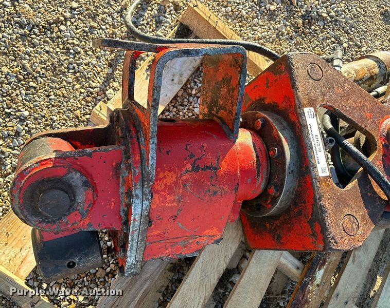 image for item EH7210 Grapple