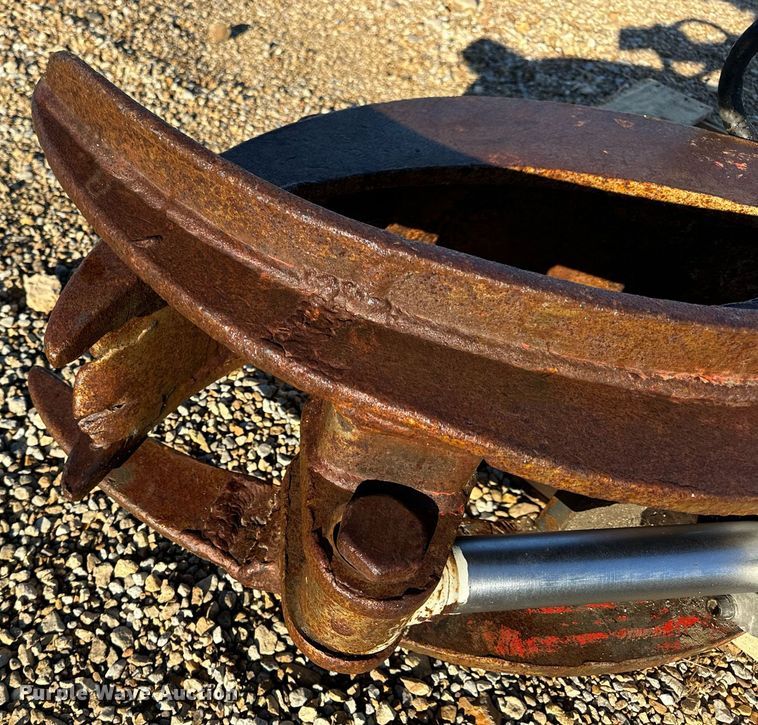 image for item EH7210 Grapple