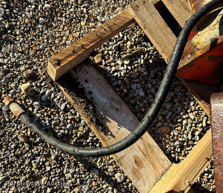 image for item EH7210 Grapple