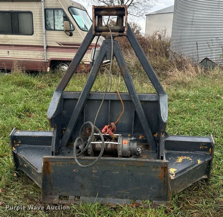 image for item EH7213 John Deere skid steer blade 