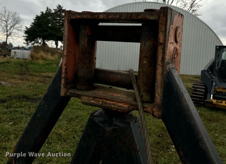 image for item EH7213 John Deere skid steer blade 