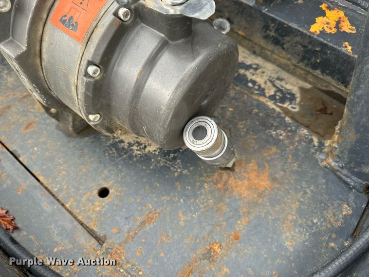 image for item EH7213 John Deere skid steer blade 