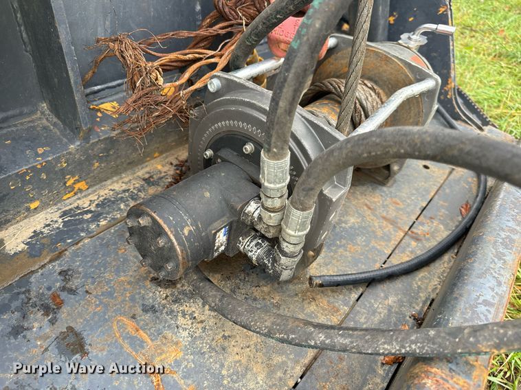 image for item EH7213 John Deere skid steer blade 