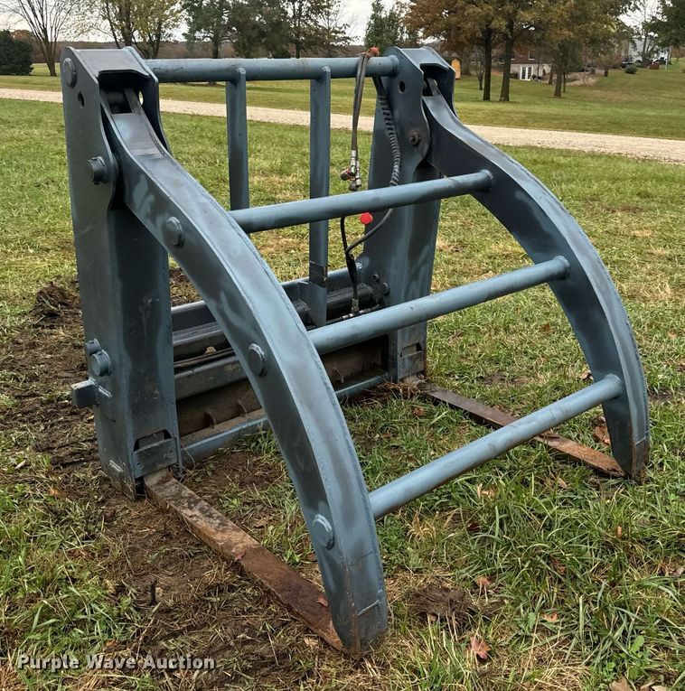 image for item EH7225 Skid steer grapple bucket