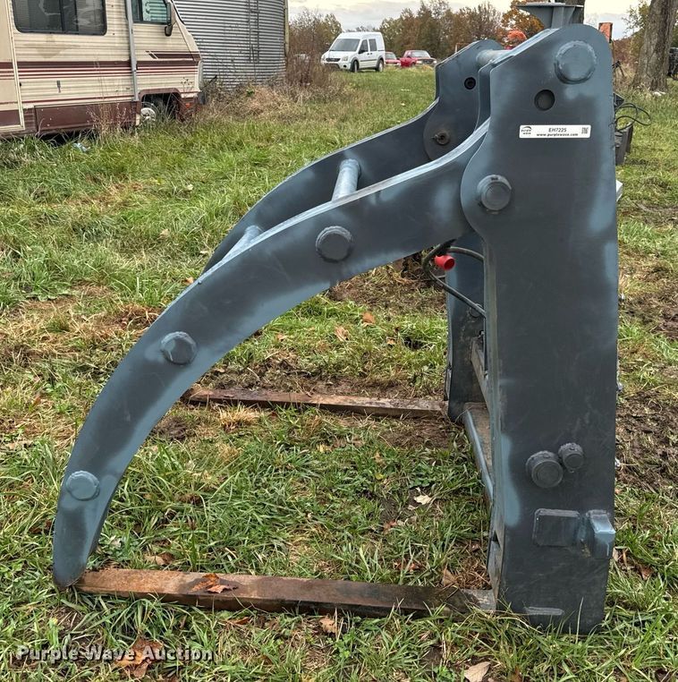 image for item EH7225 Skid steer grapple bucket