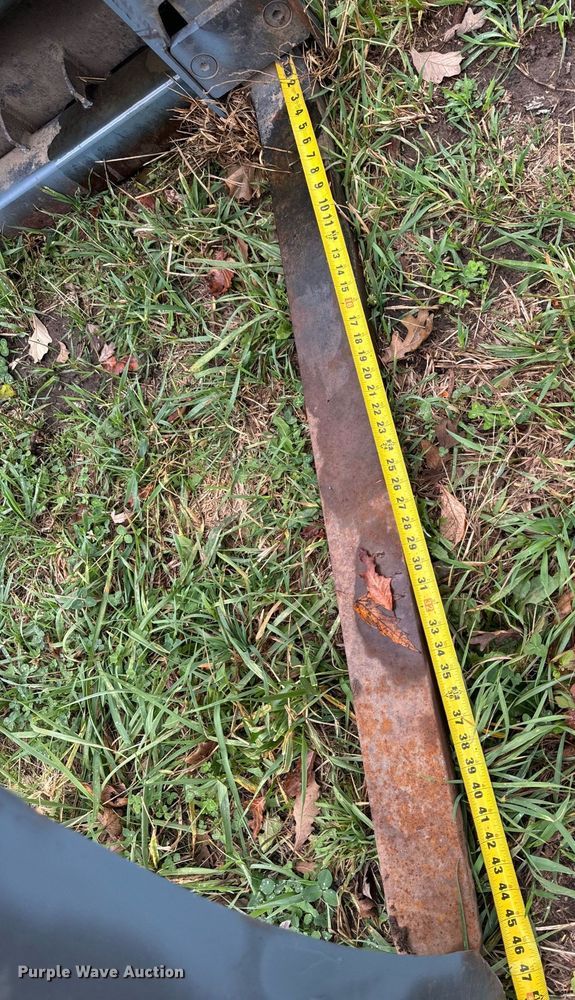 image for item EH7225 Skid steer grapple bucket