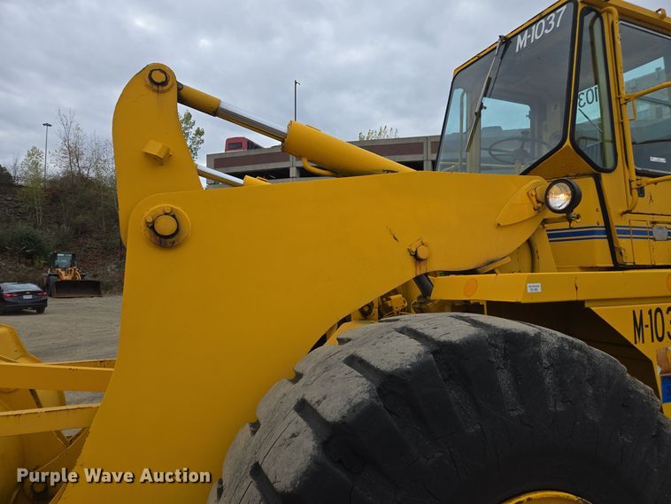 image for item EI4066 1981 Michigan 125C GM wheel loader