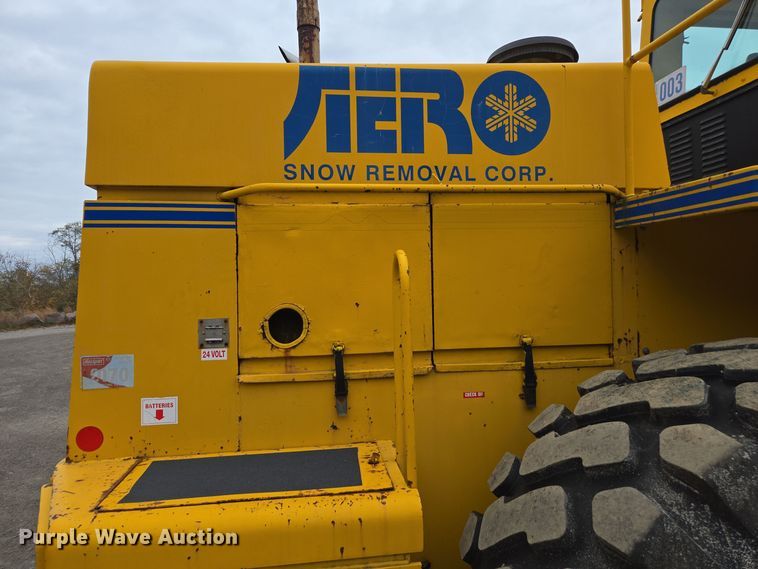 image for item EI4066 1981 Michigan 125C GM wheel loader