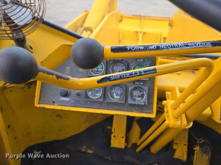 image for item EI4066 1981 Michigan 125C GM wheel loader