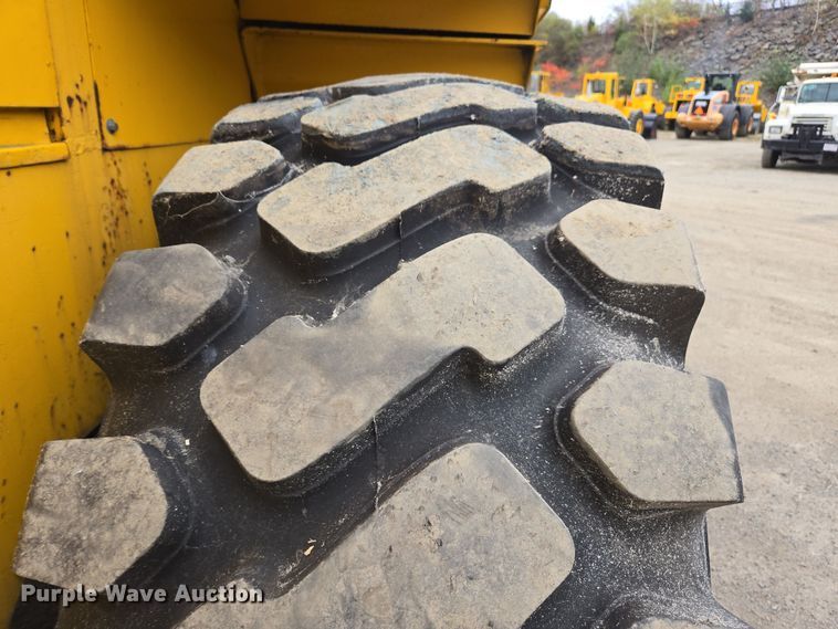 image for item EI4066 1981 Michigan 125C GM wheel loader
