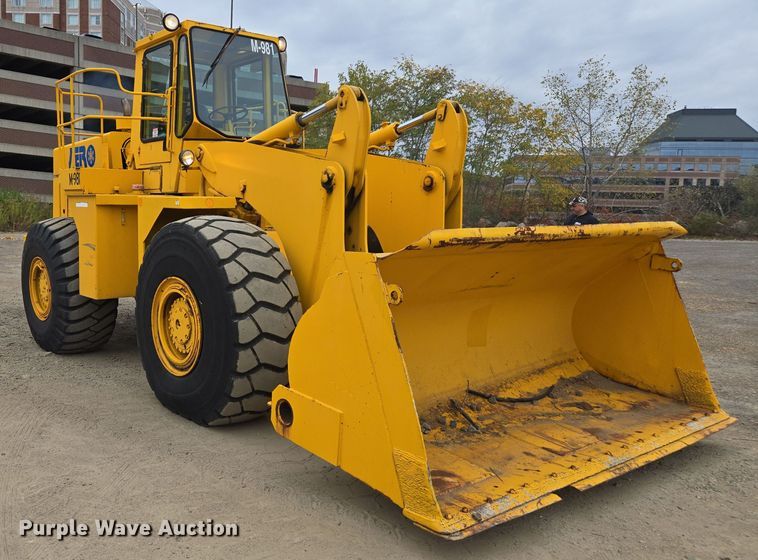 image for item EI4067 1987 Michigan  125CC wheel loader