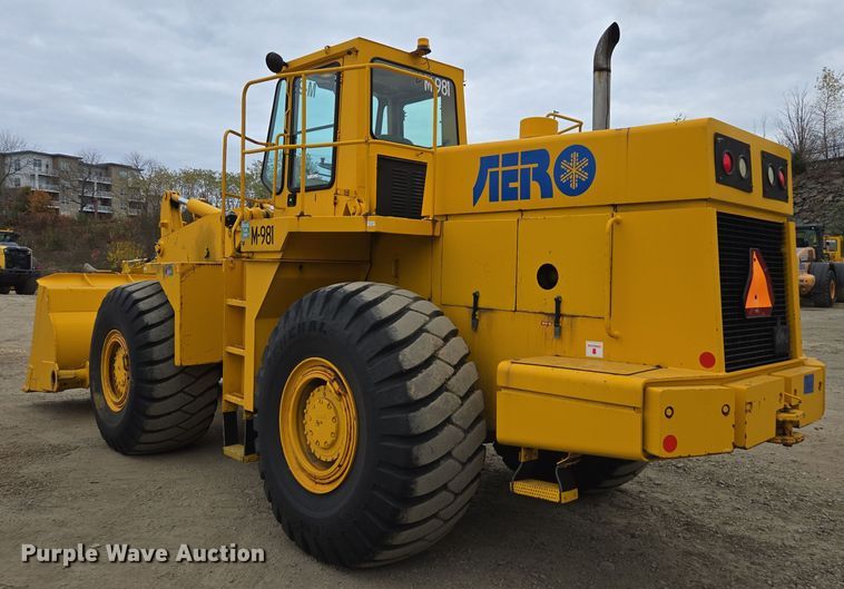 image for item EI4067 1987 Michigan  125CC wheel loader