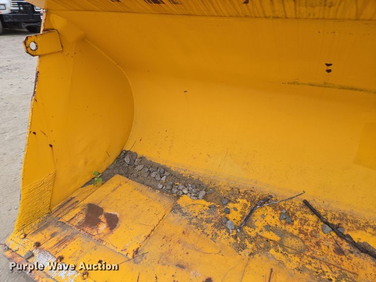 image for item EI4067 1987 Michigan  125CC wheel loader