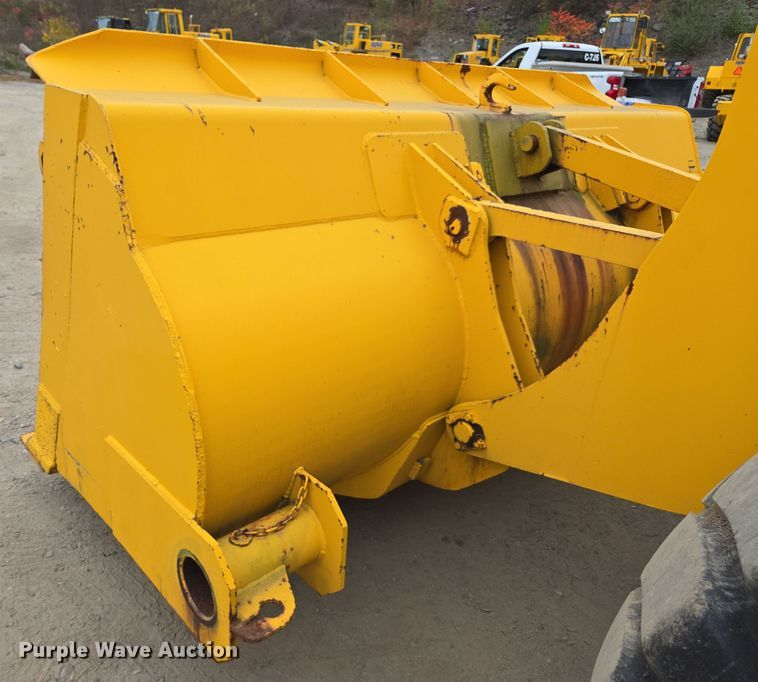 image for item EI4067 1987 Michigan  125CC wheel loader