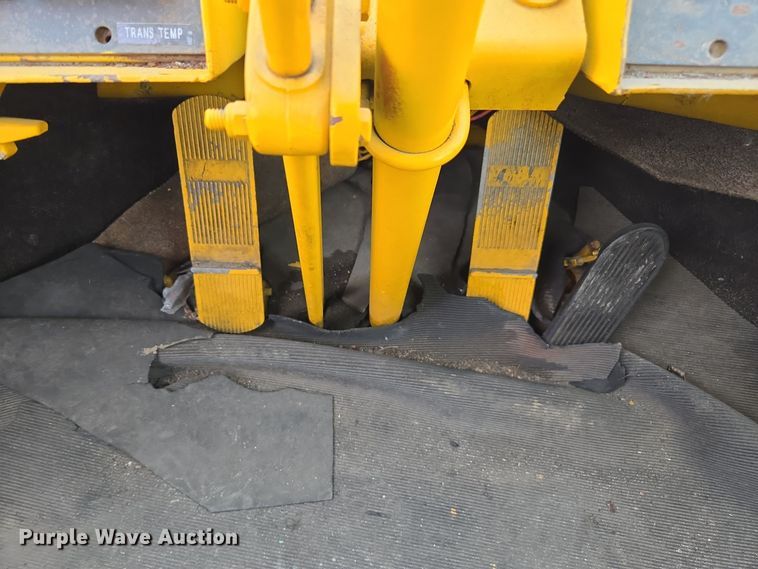 image for item EI4067 1987 Michigan  125CC wheel loader